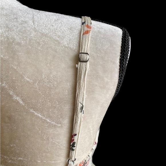 ABERCROMBIE & FITCH-SUNDRESS-SIZE SMALL - Picture 10 of 13